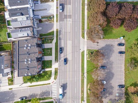 Photo 48 at 2962B Bayview Avenue, Willowdale East, Toronto