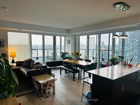 Photo 3 at 1531 - 20 Inn On The Park Drive, Don Mills, Toronto