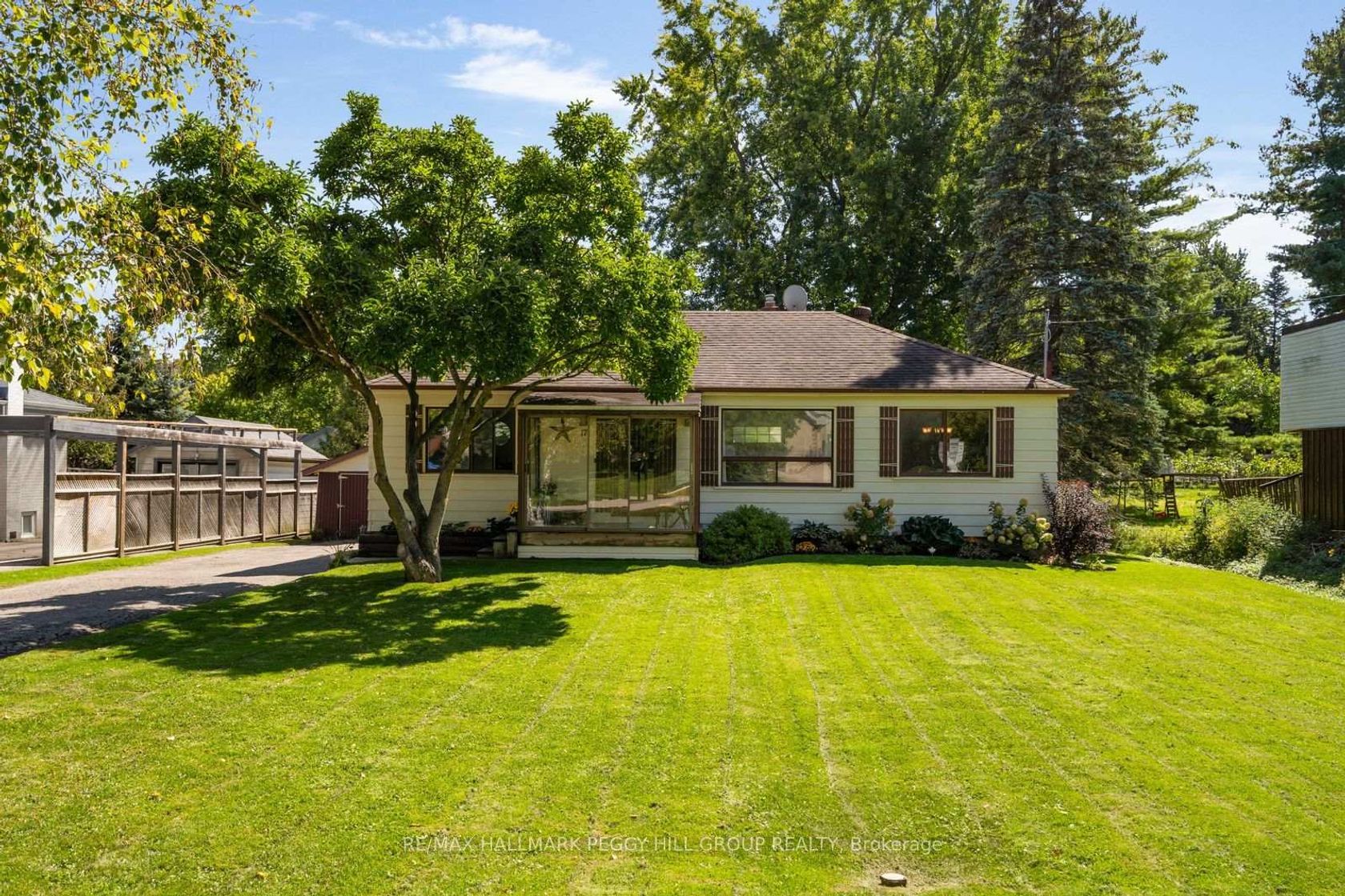 17 Faris Avenue, Nobleton, King photo 4