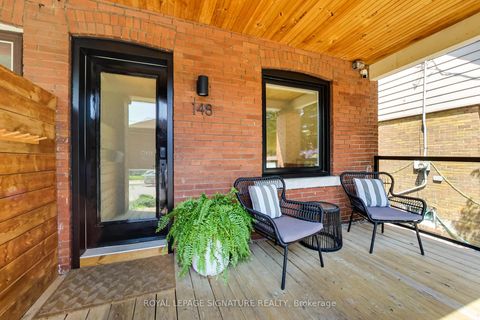 Photo 2 at 148 Mortimer Avenue, Broadview North, Toronto