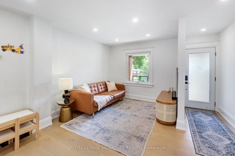 Photo 5 at 148 Mortimer Avenue, Broadview North, Toronto