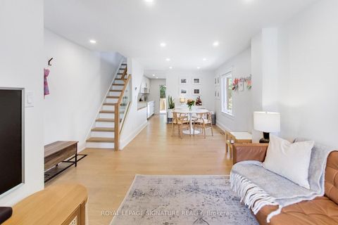 Photo 6 at 148 Mortimer Avenue, Broadview North, Toronto