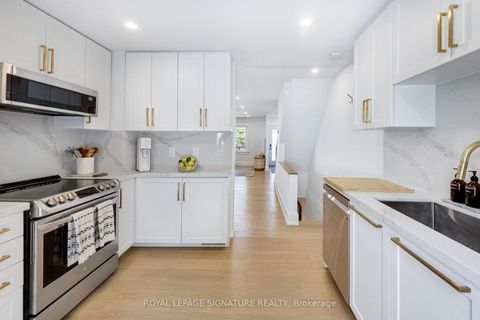 Photo 19 at 148 Mortimer Avenue, Broadview North, Toronto