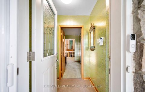 Photo 1 at 11 Parmalea Crescent, Richview, Toronto