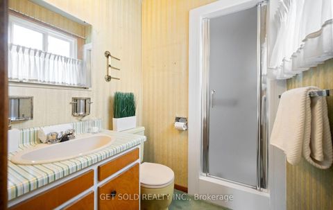 Photo 17 at 11 Parmalea Crescent, Richview, Toronto