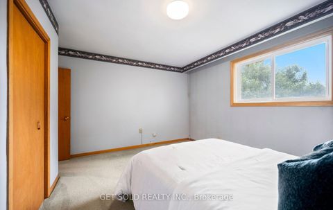 Photo 20 at 11 Parmalea Crescent, Richview, Toronto