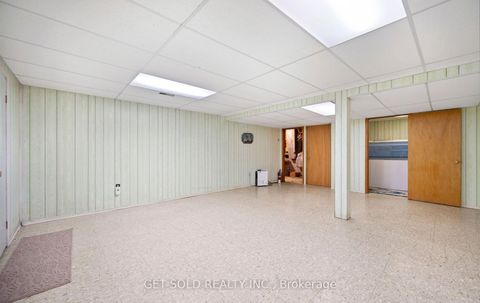 Photo 38 at 11 Parmalea Crescent, Richview, Toronto