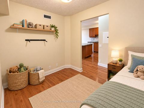 Photo 22 at 323 - 80 Harrison Garden Boulevard, Willowdale East, Toronto