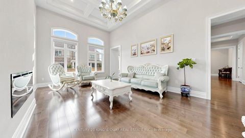Photo 3 at 3 Sir Henry Court, King City, King