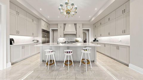 Photo 12 at 3 Sir Henry Court, King City, King