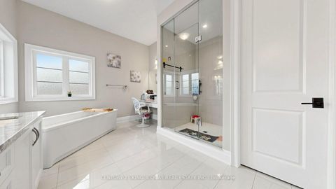 Photo 22 at 3 Sir Henry Court, King City, King