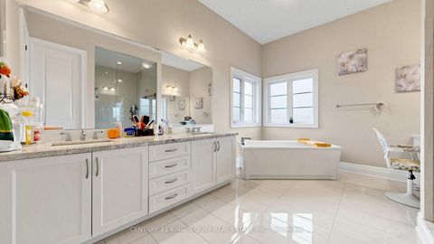 Photo 23 at 3 Sir Henry Court, King City, King