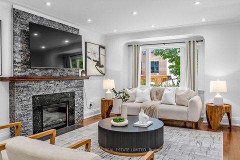Photo 3 at 178 Hanna Road, Leaside, Toronto