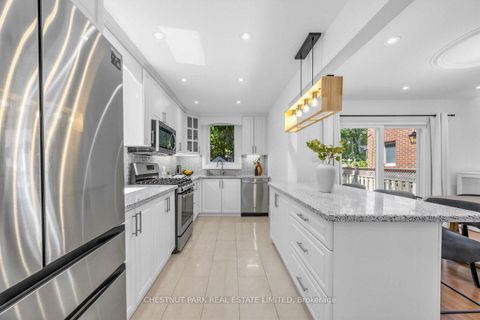 Photo 8 at 178 Hanna Road, Leaside, Toronto