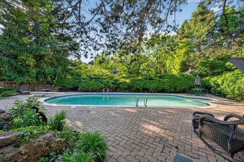 Photo 36 at 21 Fifeshire Road, Windfields, Toronto