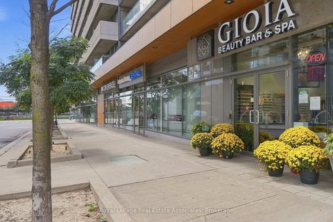 Photo 2 at 416 - 20 Joe Shuster Way, South Parkdale, Toronto