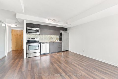 Photo 4 at 416 - 20 Joe Shuster Way, South Parkdale, Toronto