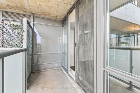 Photo 32 at 416 - 20 Joe Shuster Way, South Parkdale, Toronto