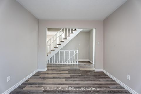 Photo 10 at 73 Tunbridge Road, Georgian Drive, Barrie