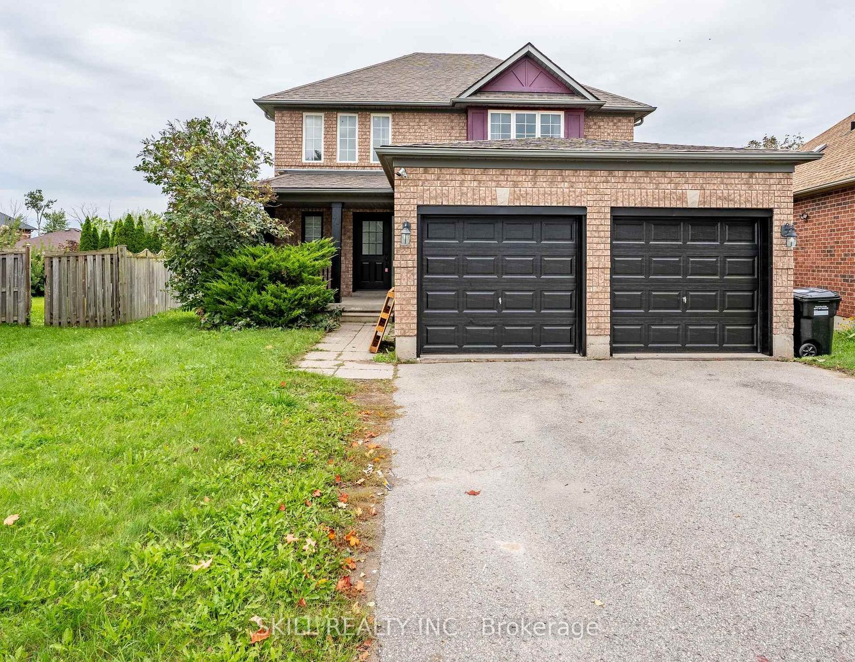 73 Tunbridge Road, Georgian Drive, Barrie photo number 2
