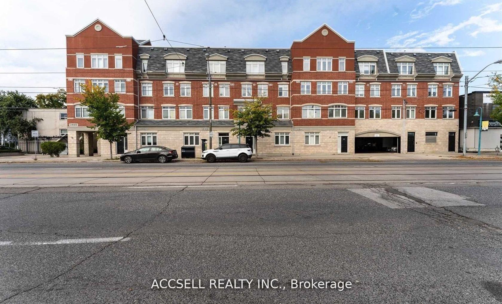 229 - 3400 Lake Shore Boulevard W, Long Branch, Toronto photo 9