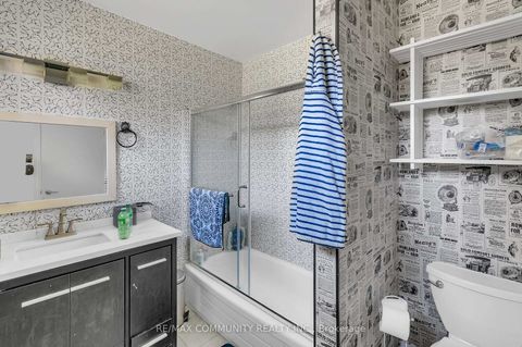Photo 3 at 579 Duclos Point Road, Pefferlaw, Georgina