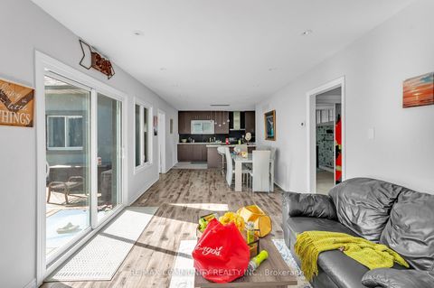 Photo 7 at 579 Duclos Point Road, Pefferlaw, Georgina