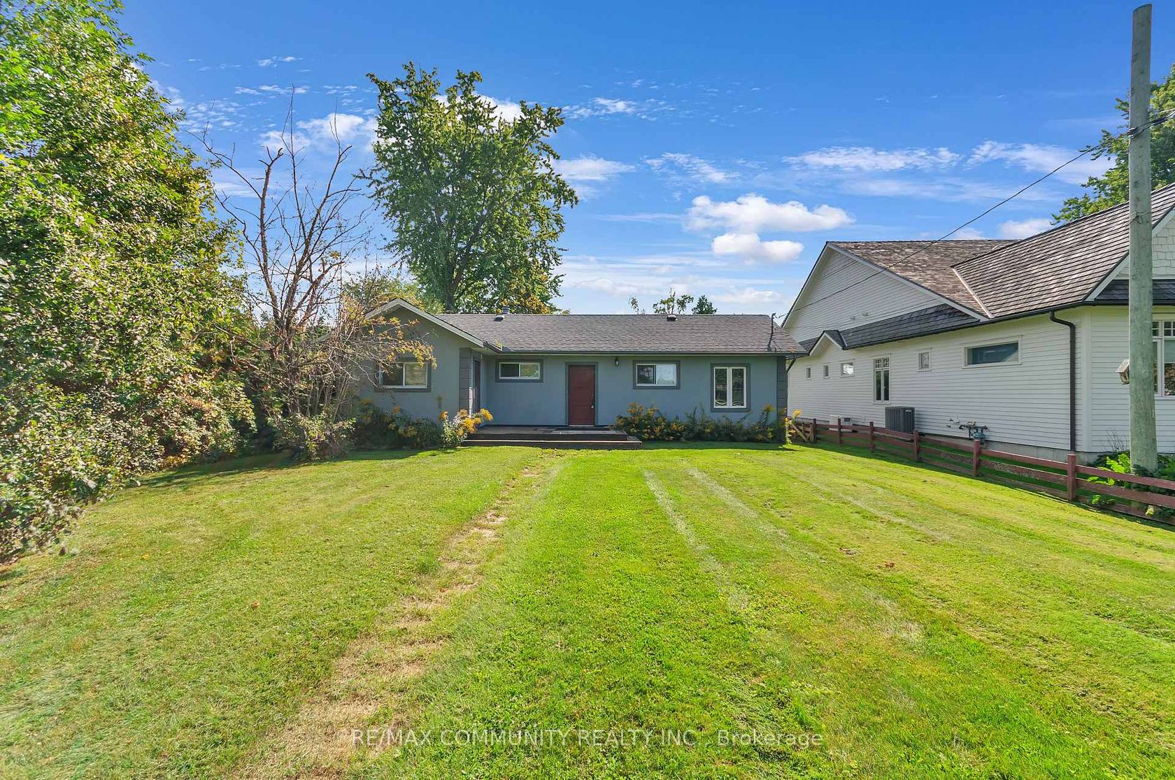 579 Duclos Point Road, Pefferlaw, Georgina photo number 2