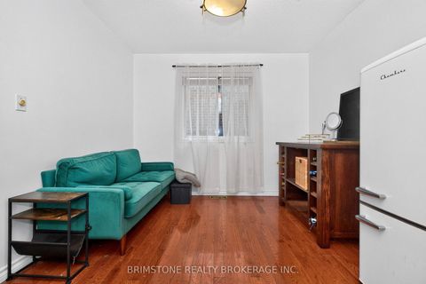 Photo 3 at 32 Wessenger Drive, Holly, Barrie
