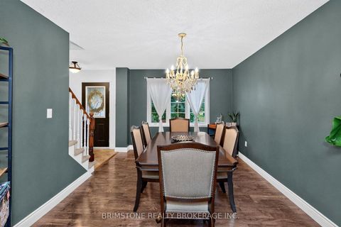 Photo 16 at 32 Wessenger Drive, Holly, Barrie