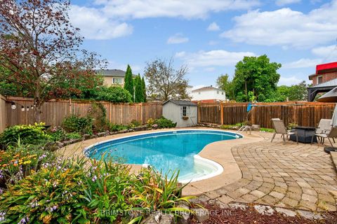 Photo 37 at 32 Wessenger Drive, Holly, Barrie