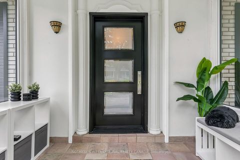 Photo 3 at 35 Shadwick Drive, Richview, Toronto