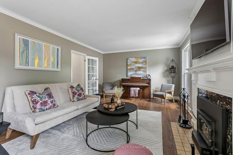 Photo 11 at 35 Shadwick Drive, Richview, Toronto