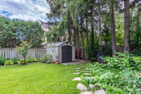 Photo 6 at 109 Oxford Street, Mill Pond, Richmond Hill