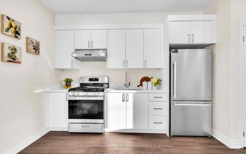 Photo 7 at 33 Landour Avenue, Eglinton West, Toronto