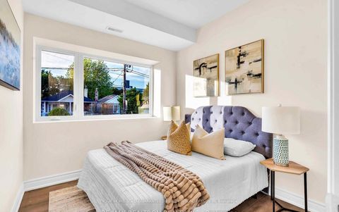 Photo 8 at 33 Landour Avenue, Eglinton West, Toronto