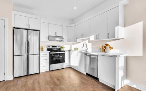 Photo 13 at 33 Landour Avenue, Eglinton West, Toronto