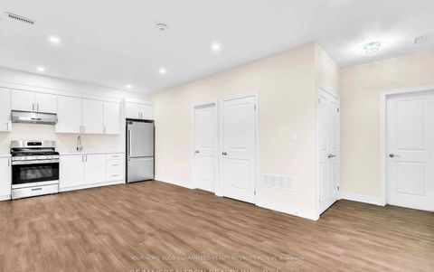 Photo 17 at 33 Landour Avenue, Eglinton West, Toronto