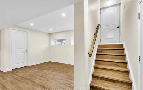 Photo 26 at 33 Landour Avenue, Eglinton West, Toronto