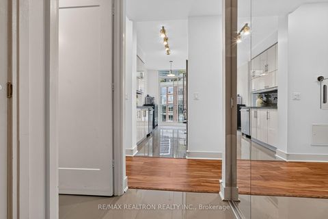 Photo 6 at 912 - 825 Church Street, Moore Park, Toronto