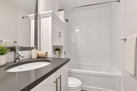 Photo 12 at 912 - 825 Church Street, Moore Park, Toronto