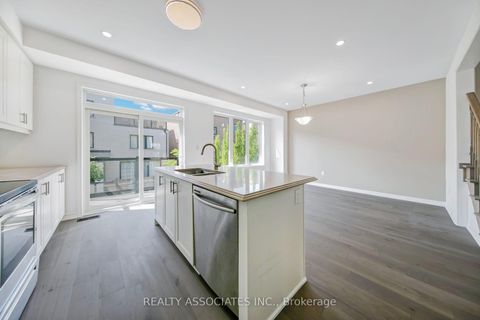 Photo 7 at 17 Vaudeville Drive, Alderwood, Toronto