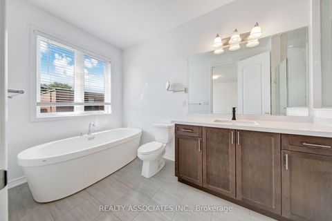 Photo 8 at 17 Vaudeville Drive, Alderwood, Toronto