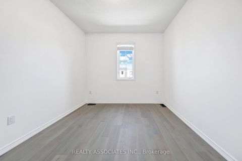 Photo 13 at 17 Vaudeville Drive, Alderwood, Toronto