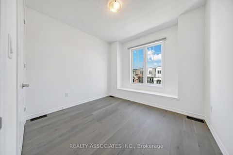 Photo 14 at 17 Vaudeville Drive, Alderwood, Toronto