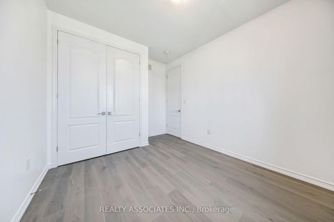Photo 15 at 17 Vaudeville Drive, Alderwood, Toronto