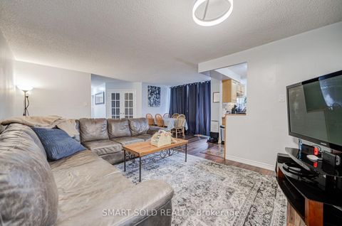 Photo 4 at 210 - 5 Old Sheppard Avenue, Pleasant View, Toronto