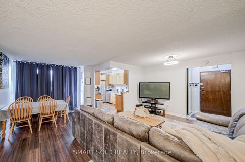 Photo 6 at 210 - 5 Old Sheppard Avenue, Pleasant View, Toronto