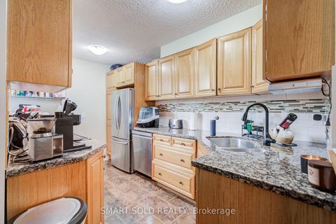 Photo 7 at 210 - 5 Old Sheppard Avenue, Pleasant View, Toronto