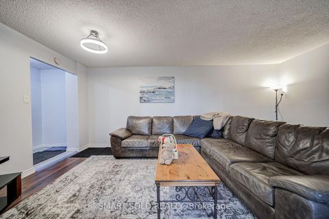 Photo 9 at 210 - 5 Old Sheppard Avenue, Pleasant View, Toronto